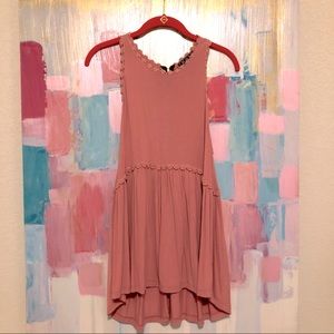 Small Blush colored POL nice top